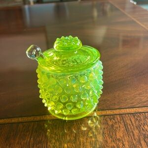 Fenton Hobnail Topaz Opalescent mustard jar. Complete with lid and spoon